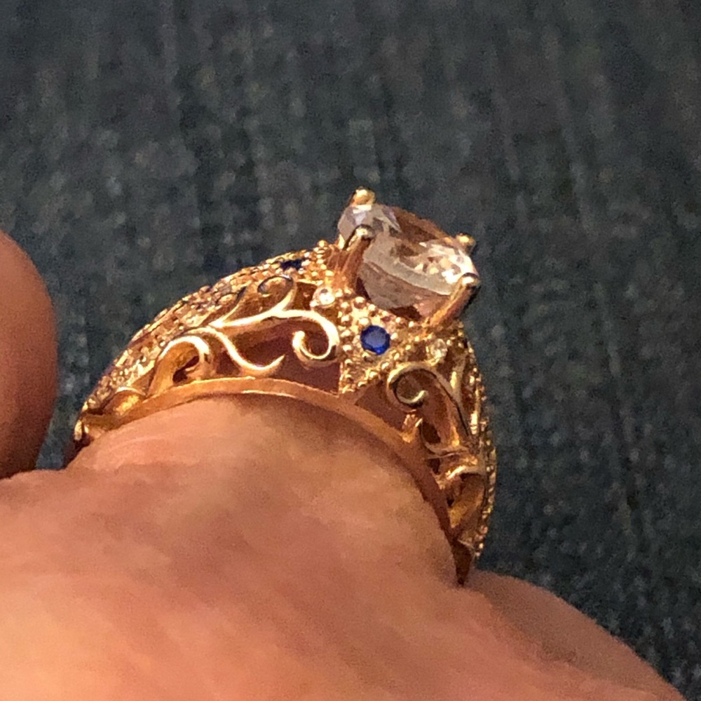 Ladies ring - Picture 4 of 8